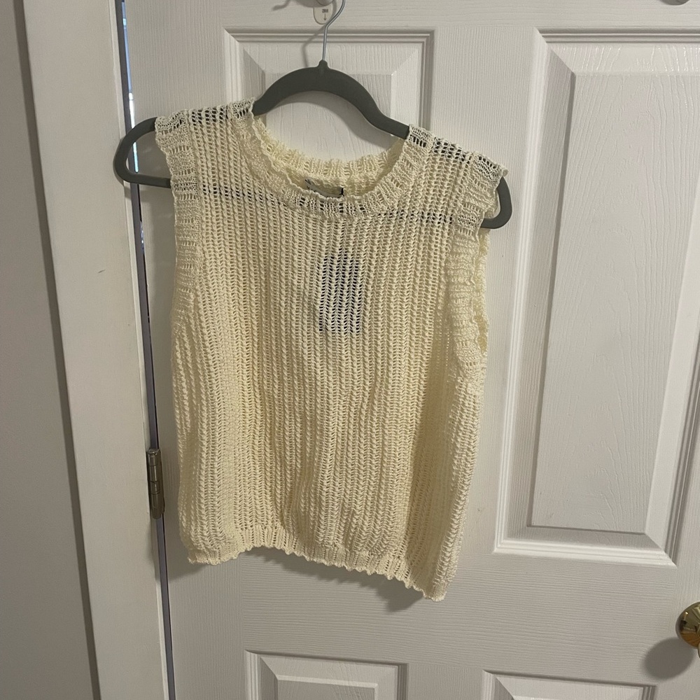 NWT Cream Knit Sleeveless Top